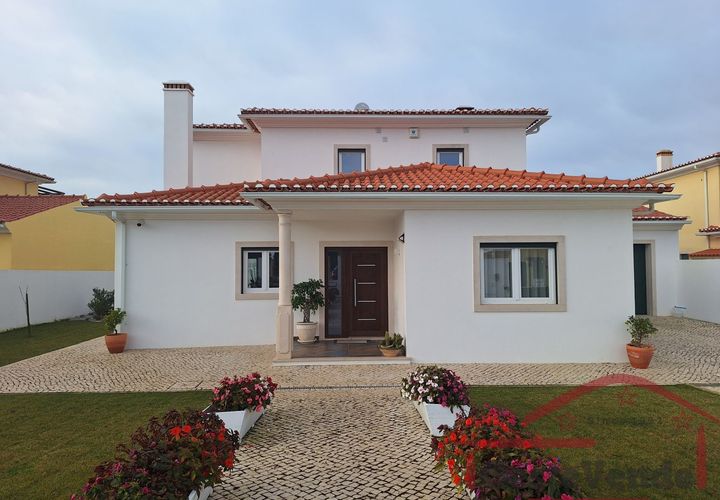 Villa i Cadaval, Lisbon, Cadaval - € 670.000 | Ref: 006-2024 - foto 1