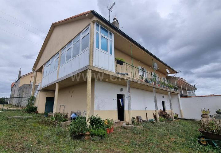 Landsbyhus i Chaves, Vila Real, Chaves - € 170.000 | Ref: 318240375 - foto 1