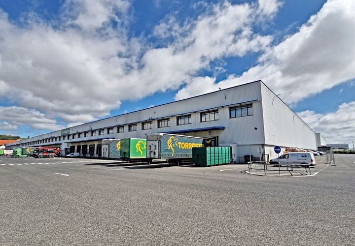 L'establiment comercial a Azambuja, Lisbon, Azambuja - € 14.400/mes | Ref: ARM_63 - foto 1