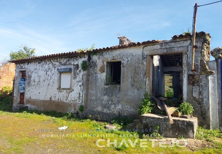 Landejendom i Serra, Santarem, Serra - € 39.920 | Ref: 840/23 - foto 1