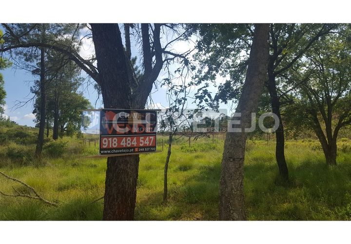 Helårsgrund i Tomar, Santarem, Tomar - € 10.000 | Ref: 611/18 - foto 1