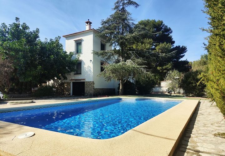 Villa i Denia, Alicante, Denia - € 1.285.000 | Ref: L001563 - foto 1