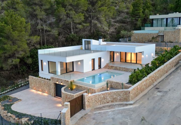 Villa i Denia, Alicante, Denia - € 1.595.000 | Ref: L001597 - foto 1