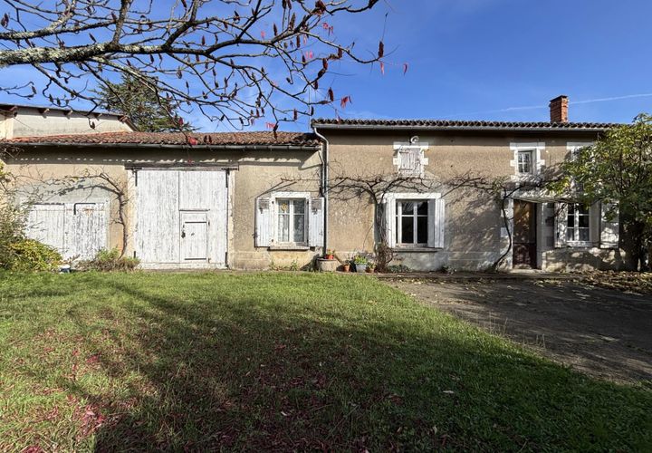 Villa a Saint-Gourson, Charente, Saint-Gourson - € 74.800 | Ref: BVI78262 - foto 1