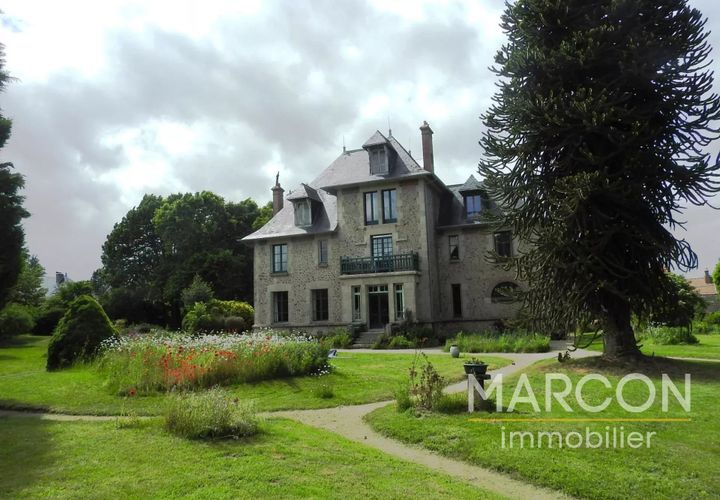 Villa i Aubusson, Creuse, Aubusson - € 577.500 | Ref: 88716 - foto 1