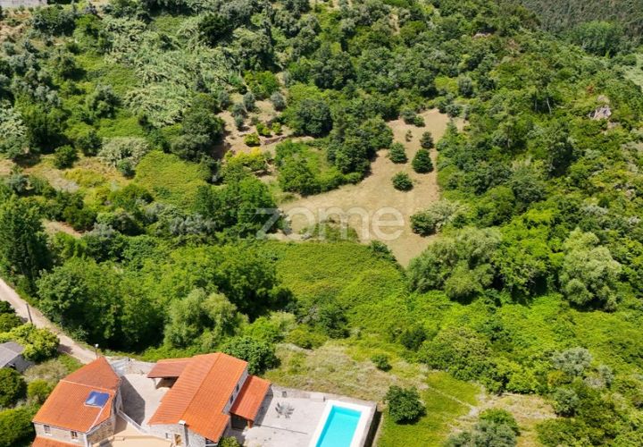 Helårsgrund i Coimbra, Coimbra, Coimbra - € 35.000 | Ref: ZMPT568409 - foto 1