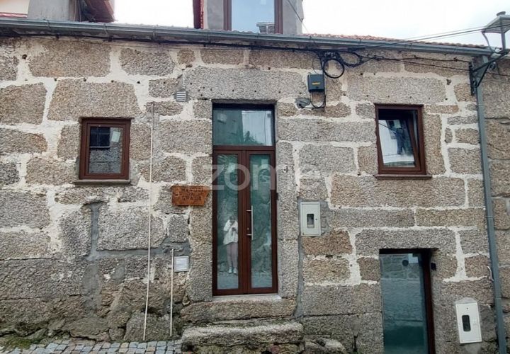 Villa i Sabugueiro, Guarda, Sabugueiro - € 135.000 | Ref: ZMPT571664 - foto 1