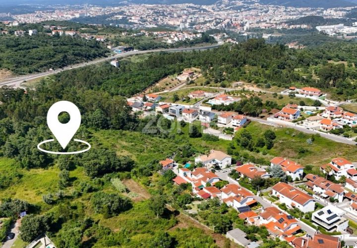 Helårsgrund i Coimbra, Coimbra, Coimbra - € 450.000 | Ref: ZMPT568698 - foto 1