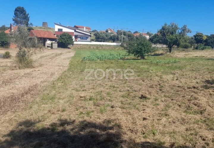 Helårsgrund i Pombal, Leiria, Pombal - € 40.000 | Ref: ZMPT568482 - foto 1