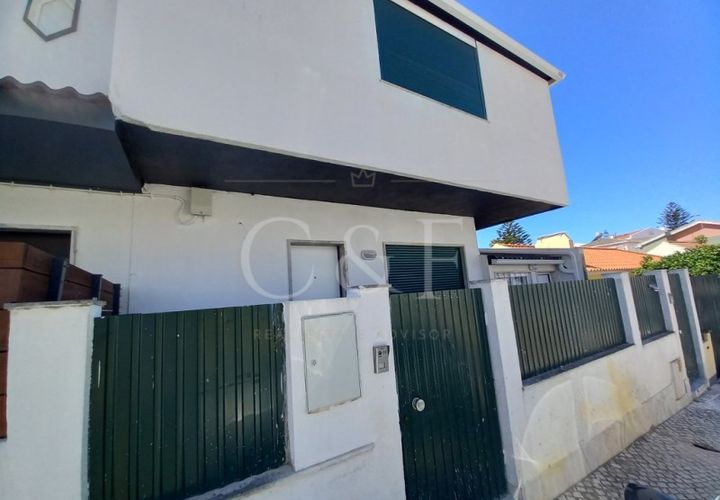 Villa i Carcavelos, Lisbon, Carcavelos - € 625.000 | Ref: CAS_140 - foto 1
