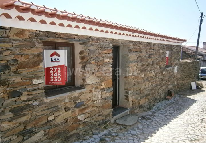 Villa a Proenca-a-Nova, Castelo Branco, Proenca-a-Nova - € 38.000 | Ref: 102190241 - foto 1