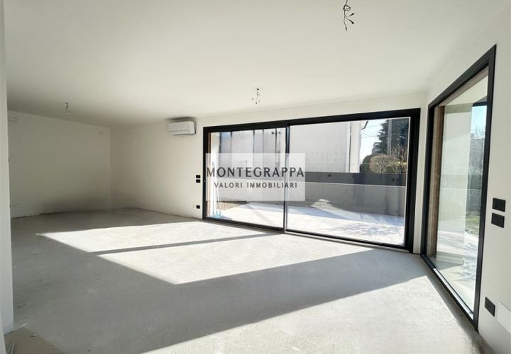 Rækkehus i Castelfranco Veneto, Treviso, Castelfranco Veneto - € 440.000 | Ref: C-0846 - foto 1