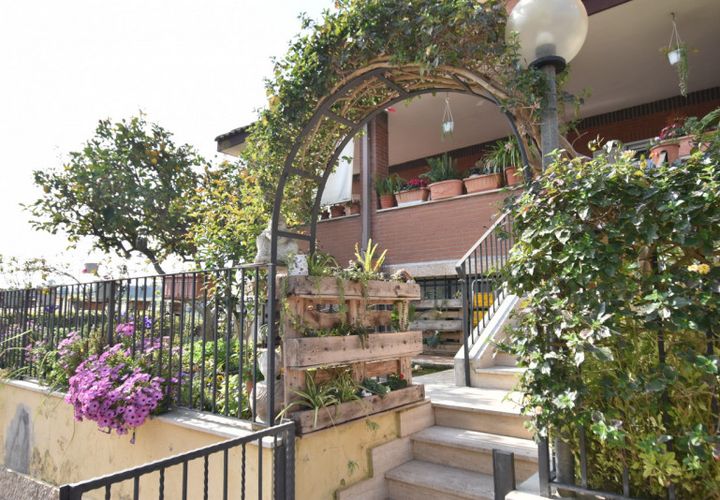 Villa i Rome, Rome, Rome - € 329.000 | Ref: MORATELLE - foto 1