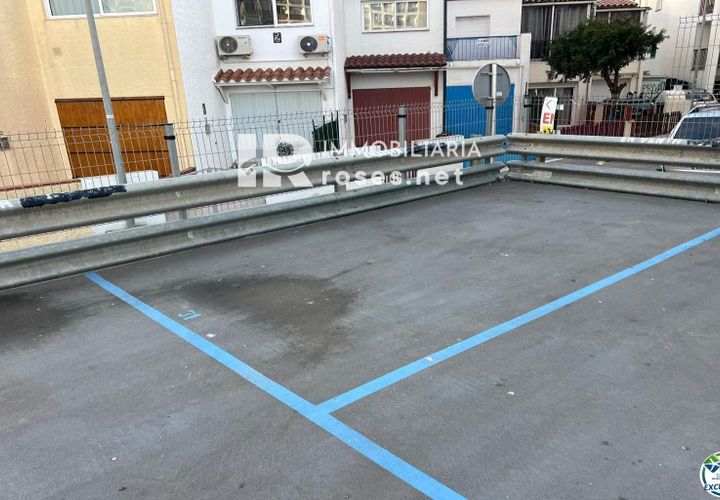 Garage i Empuriabrava, Gerona, Empuriabrava - € 12.000 | Ref: 3203 - foto 1