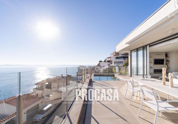 Villa i Roses, Gerona, Roses - € 1.790.000 | Ref: 3564 - foto 1