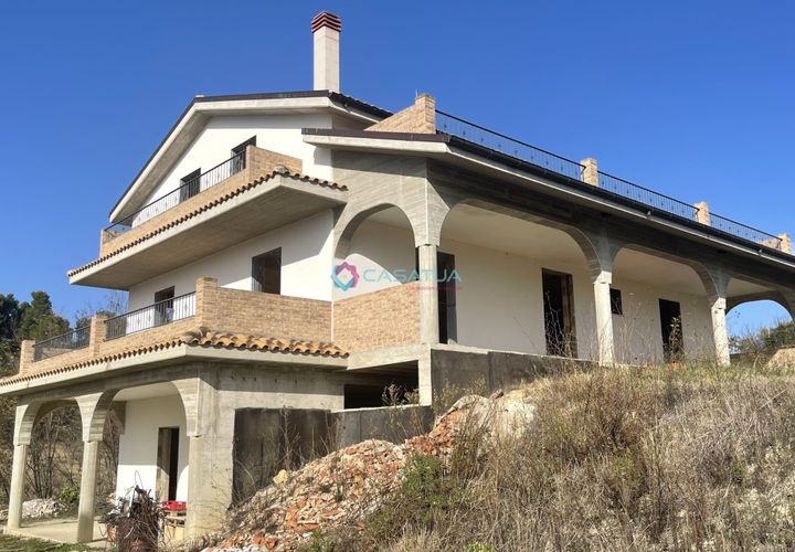 Villa i Spoltore, Pescara, Spoltore - € 250.000 | Ref: 000-A777 - foto 1