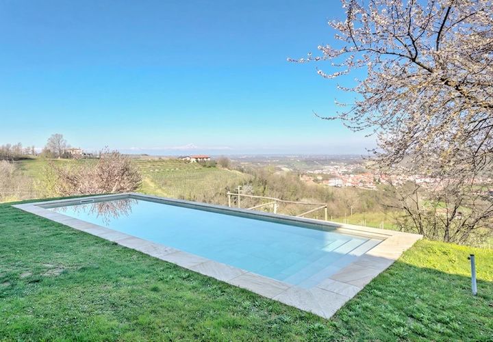 Villa a Dogliani, Cuneo, Dogliani - € 2.600.000 | Ref: DGL232 - foto 1