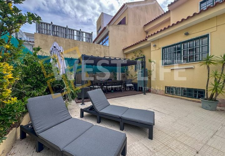 Villa i Carcavelos, Lisbon, Carcavelos - € 995.000 | Ref: 5581WE - foto 1