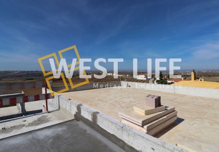 Villa i Alenquer, Lisbon, Alenquer - € 680.000 | Ref: 4999WE - foto 1
