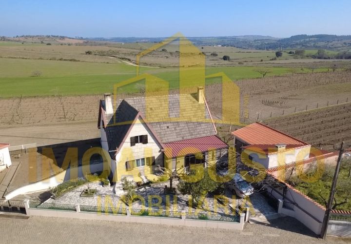 Villa a Vermiosa, Guarda, Vermiosa - € 250.000 | Ref: CAS_2092 - foto 1