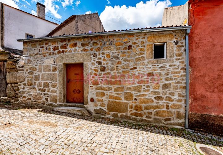 Villa a Marmeleiro, Guarda, Marmeleiro - € 25.000 | Ref: CAS_2069 - foto 1