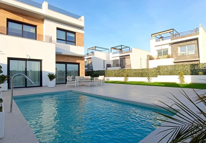 Villa a Benijofar, Alicante, Benijofar - € 465.000 | Ref: CON-17704 - foto 1