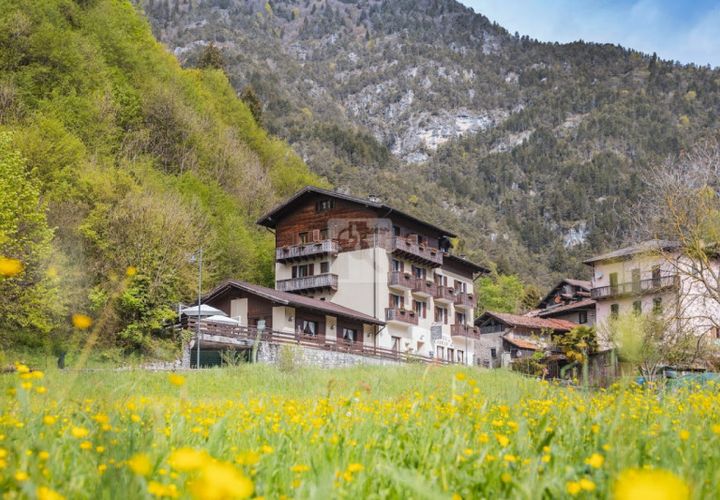 Erhvervsejendom i Ledro, Trento, Ledro - € 450.000 | Ref: 1 - foto 1