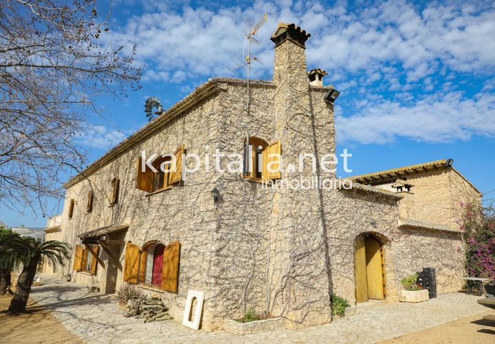 Villa a Canals, Valencia, Canals - € 599.000 | Ref: 07361 - foto 1