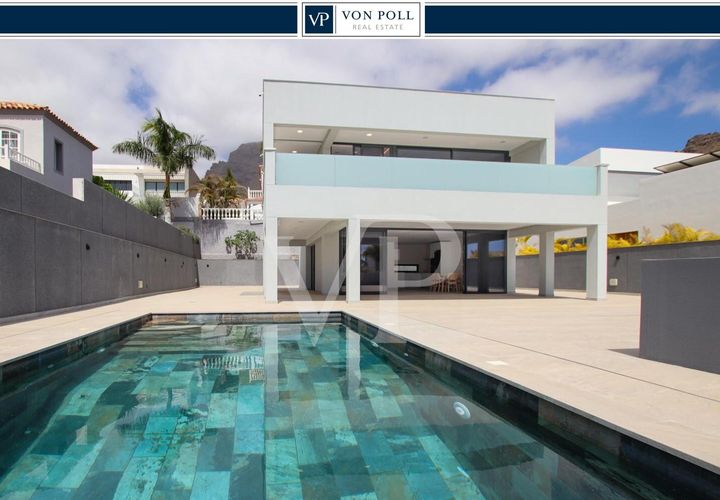 Villa i Adeje, Tenerife, Adeje - € 1.800.000 | Ref: ES 24 318 4796 - foto 1