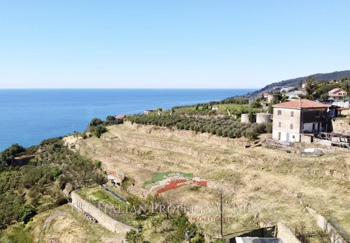 Villa a Ospedaletti, Imperia, Ospedaletti - € 320.000 | Ref: T216 - foto 1
