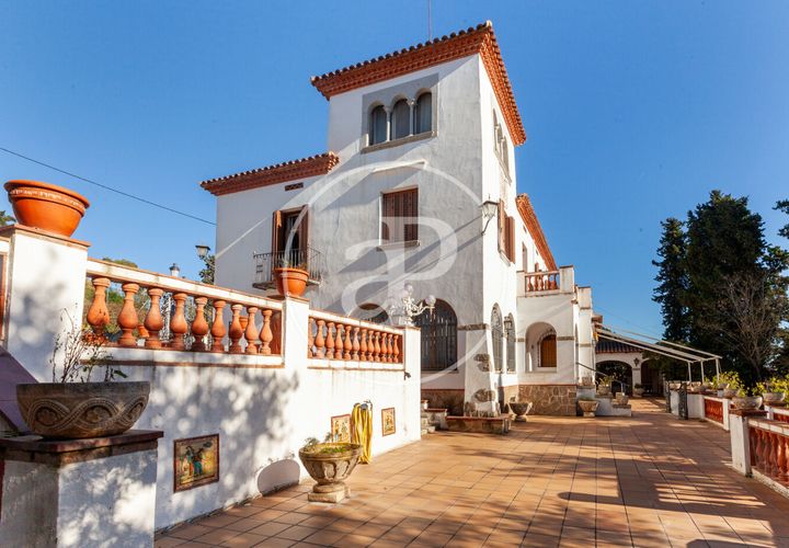 Villa em Orrius, Barcelona, Orrius - € 1.150.000 | Ref: VBM2412003 - foto 1