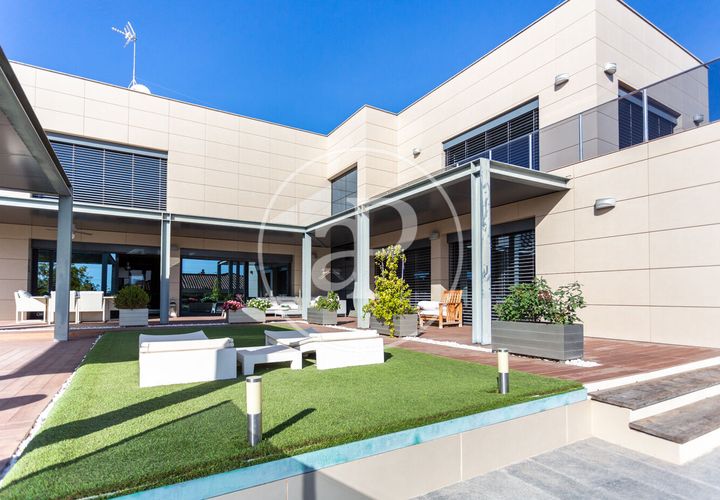 Villa a Valencia, Valencia, Valencia - € 1.900.000 | Ref: VV2211053 - foto 1