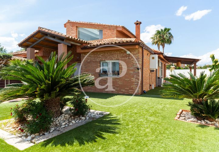 Villa i Riba-Roja De Turia, Valencia, Riba-Roja De Turia - € 950.000 | Ref: VV2405061 - foto 1