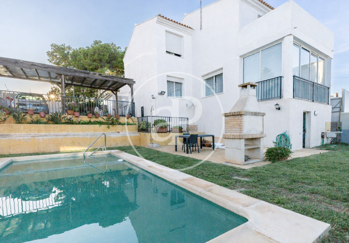 Villa a Valencia, Valencia, Valencia - € 450.000 | Ref: VV2411008 - foto 1
