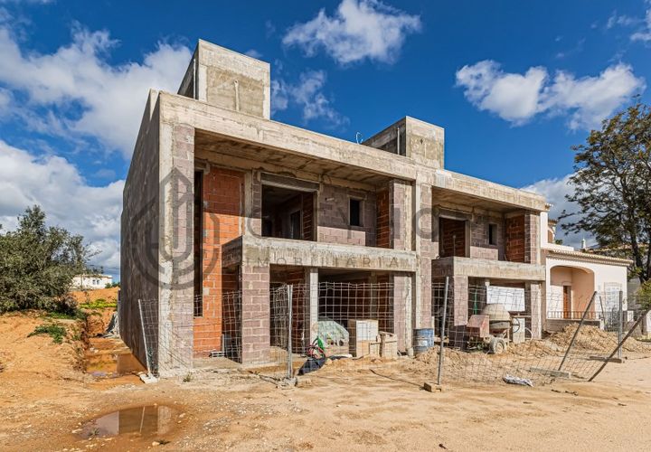 Villa i Alvor, Faro, Alvor - € 780.000 | Ref: City-24-62C - foto 1