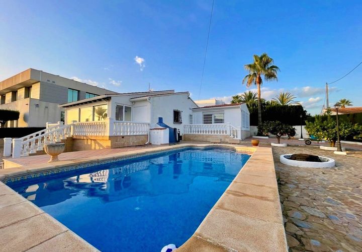 Villa i Benidorm, Alicante, Benidorm - € 445.000 | Ref: AG19MLSC4729043 - foto 1