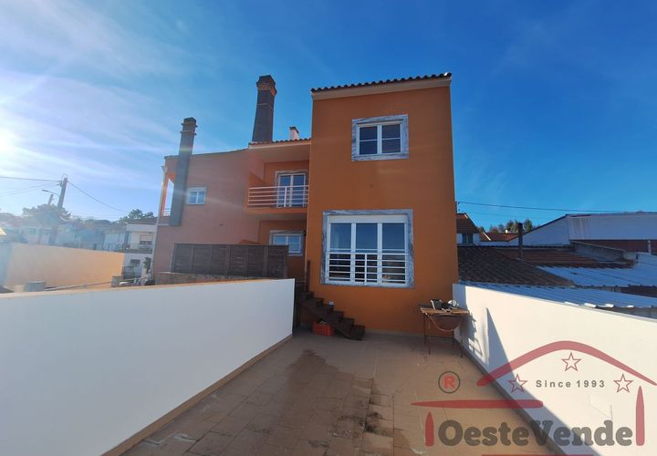 Villa i Cadaval, Lisbon, Cadaval - € 285.000 | Ref: 035-2024 - foto 1