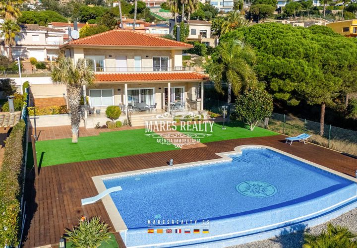 Villa a Lloret De Mar, Gerona, Lloret De Mar - € 1.320.000 | Ref: CHA0468 - foto 1