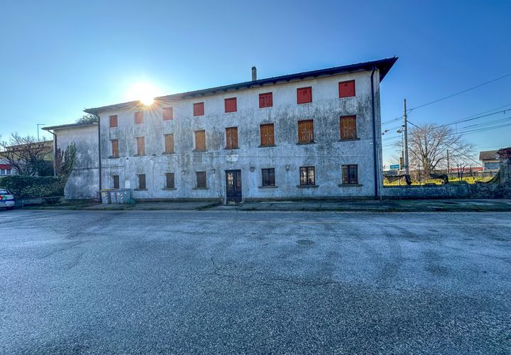 Byhus i Palmanova, Udine, Palmanova - € 139.000 | Ref: D-1097 - foto 1