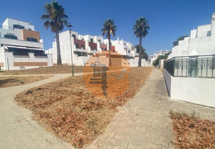 Helårsgrund i Olhao, Faro, Olhao - € 130.000 | Ref: SU-CS-TU-84698 - foto 1