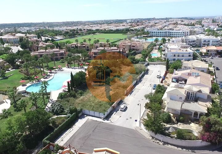 Helårsgrund i Lagos, Faro, Lagos - € 320.000 | Ref: SU-CS-TU-90616-LT3 - foto 1