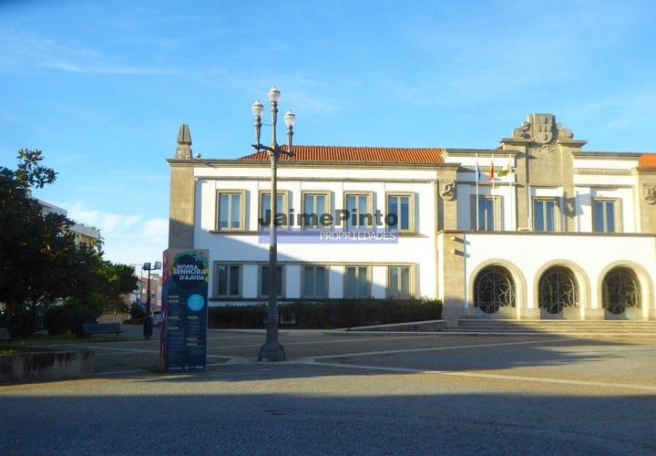 Helårsgrund i Espinho, Aveiro, Espinho - € 1.050.000 | Ref: 9658_T - foto 1