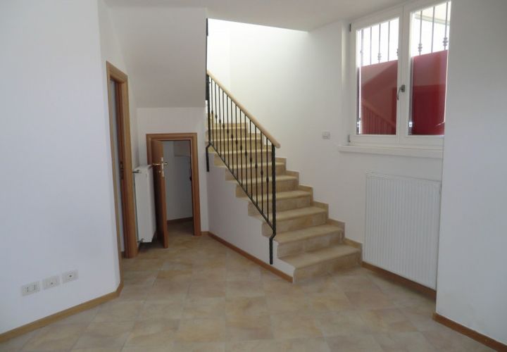 Villa i Spormaggiore, Trento, Spormaggiore - € 195.000 | Ref: 16-223M2 - foto 1