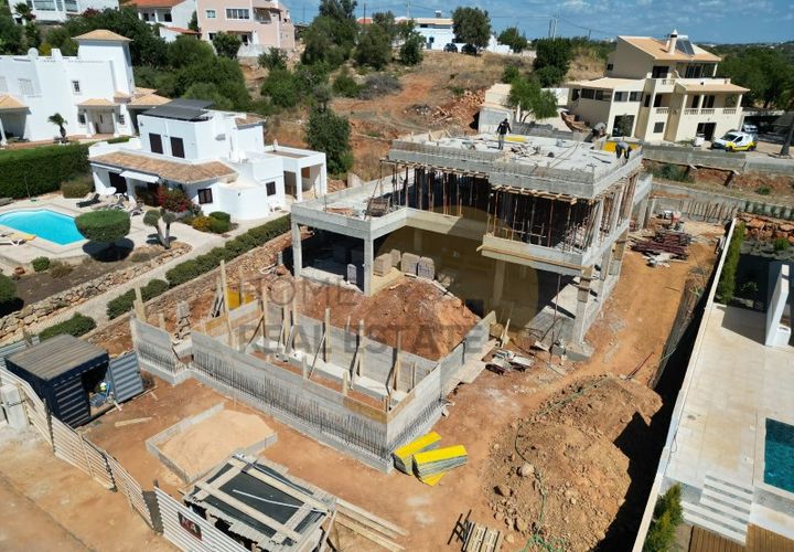 Villa i Albufeira, Faro, Albufeira - € 1.500.000 | Ref: HRE-0012 - foto 1