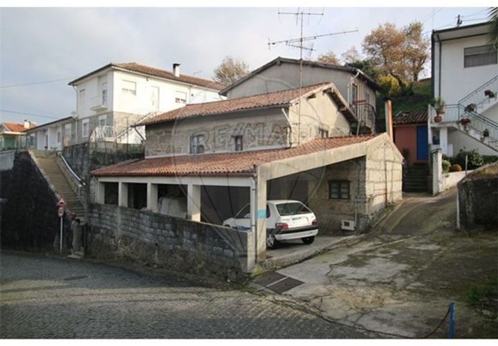 Villa i Guimaraes, Braga, Guimaraes - € 139.900 | Ref: 121751324-252 - foto 1