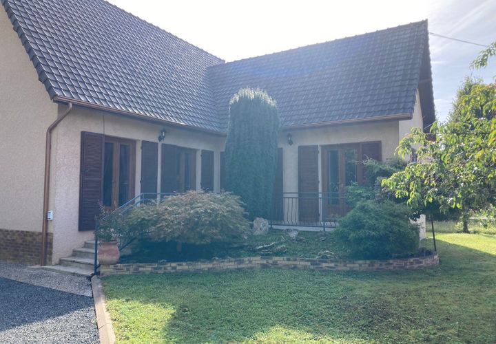 Villa i Pringy, Seine-et-Marne, Pringy - € 395.000 | Ref: 75011160672 - foto 1
