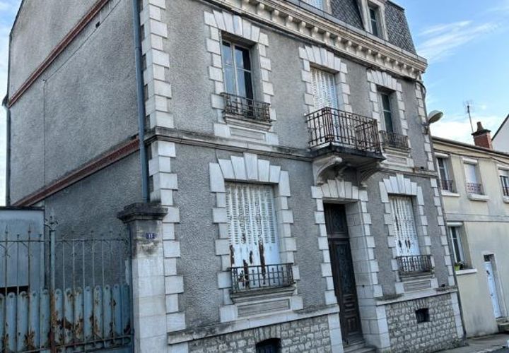 Villa a Vierzon, Cher, Vierzon - € 147.400 | Ref: 12725-5546586 - foto 1