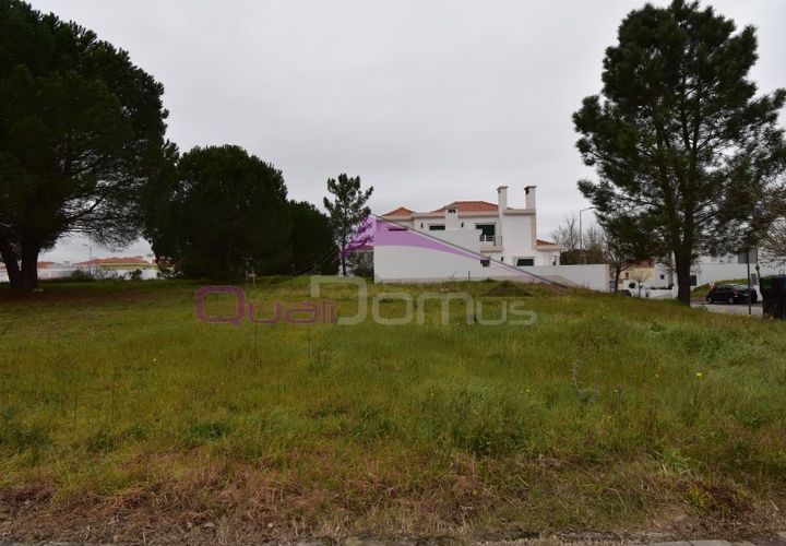Helårsgrund i Entroncamento, Santarem, Entroncamento - € 46.000 | Ref: 2409 - foto 1