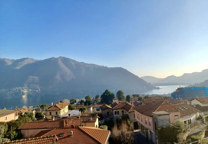 Villa a Cernobbio, Como, Cernobbio - € 470.000 | Ref: 371 - foto 1