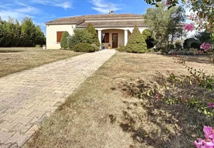 Villa a Miramont-de-Guyenne, Lot-et-Garonne, Miramont-de-Guyenne - € 381.600 | Ref: BVI74804 - foto 1